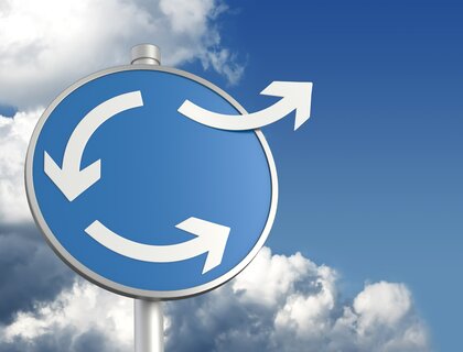 Himmel_Kreisverkehr_AdobeStock_56614822.jpeg - 	
fotomek - stock.adobe.com